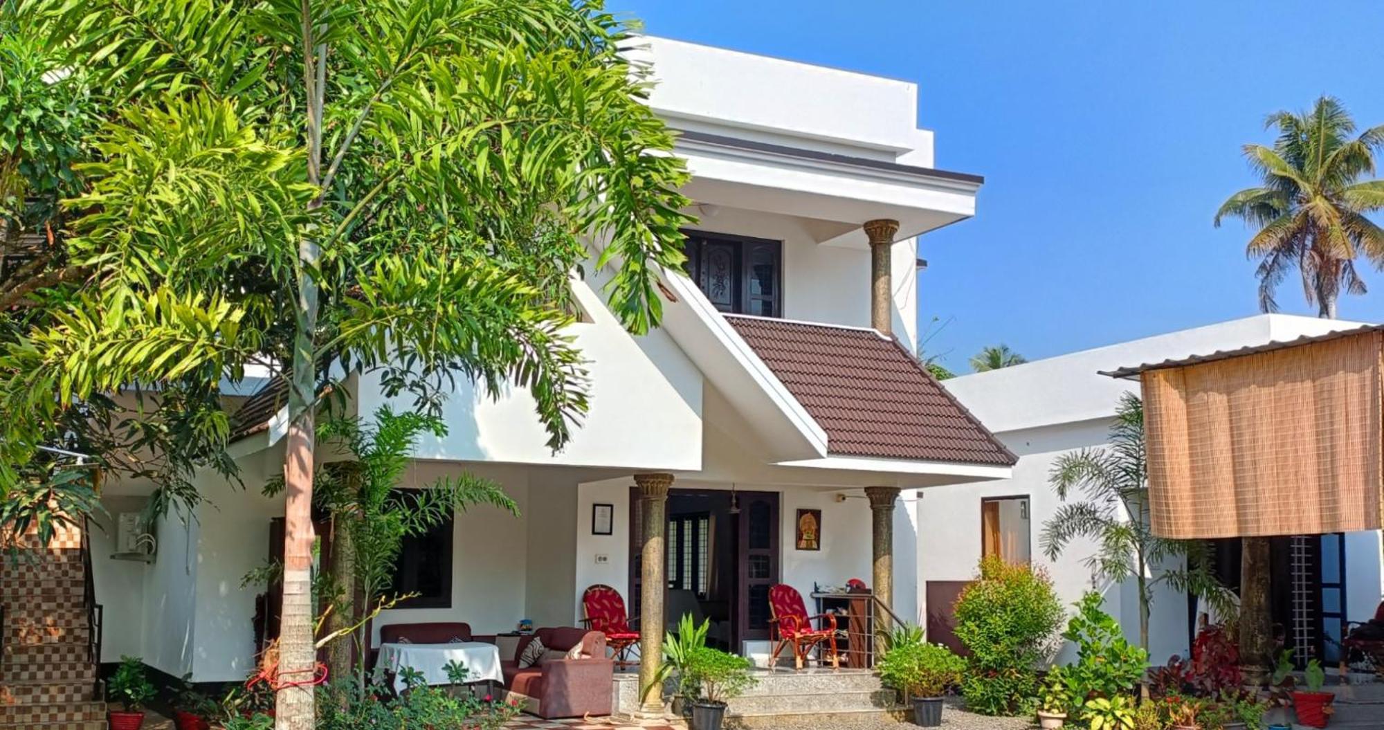Alma Homestay Марарикулам Экстерьер фото