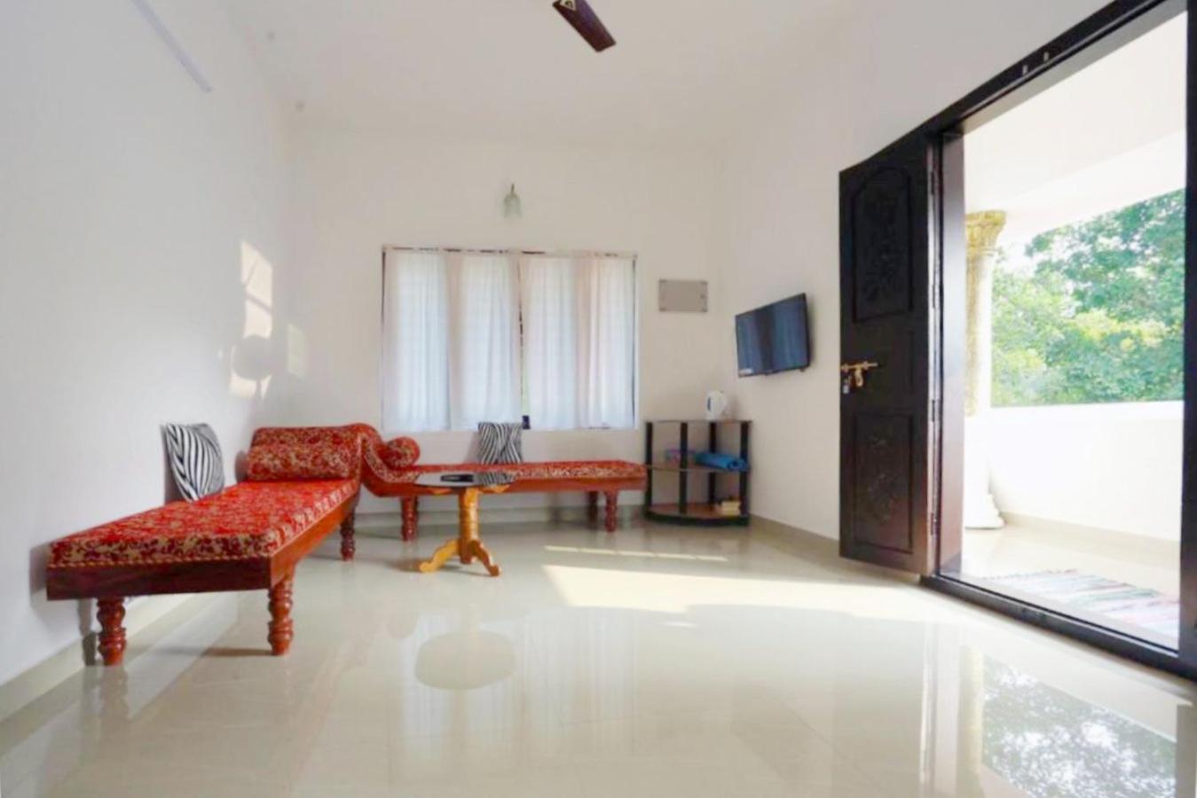 Alma Homestay Марарикулам Экстерьер фото